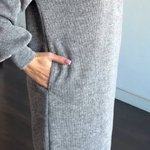 Бежева тепла сукня