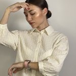 Блуза класична декорована квітами laura+max 22PE139