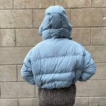 Сіро-блакитна коротка куртка-жилетка зимова