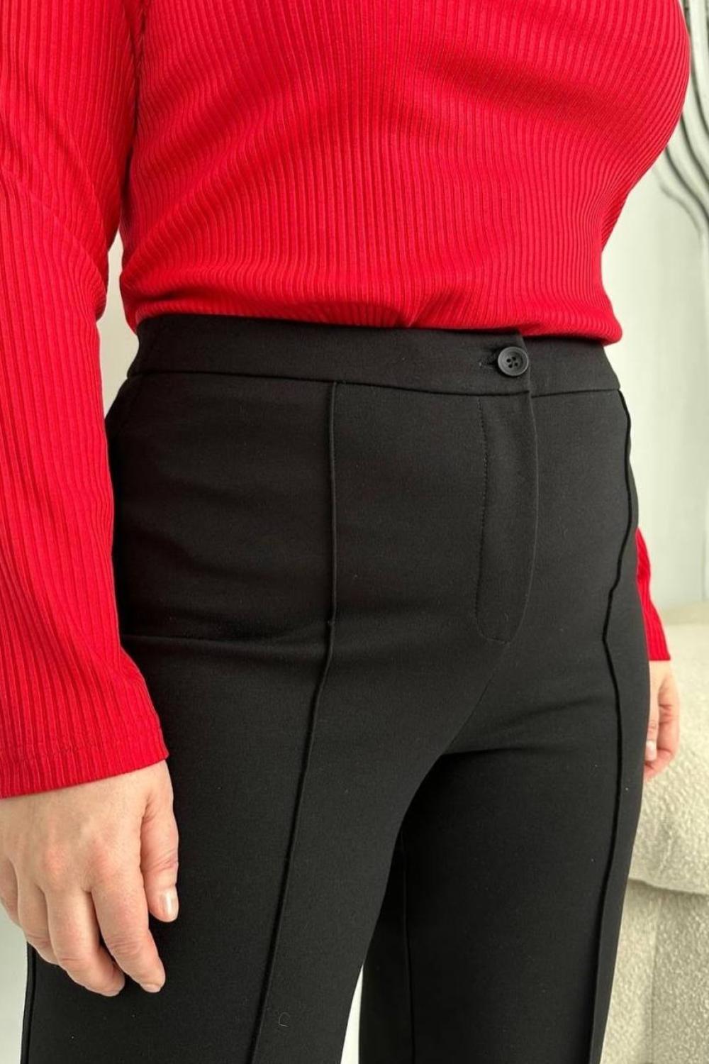 Knitted insulated black pants