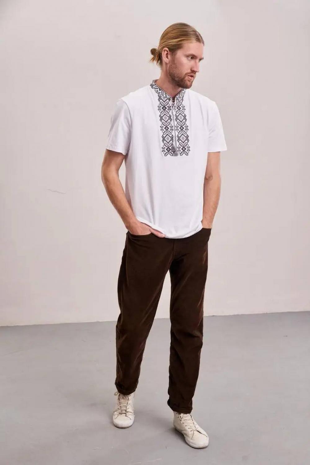 Men's embroidered T-shirt Hetman Merezhka