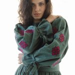 Green embroidered dress made of linen Memories EMBROIDERED GEM