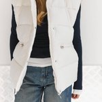 Milky vest