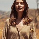 Кардиган пісочного кольору