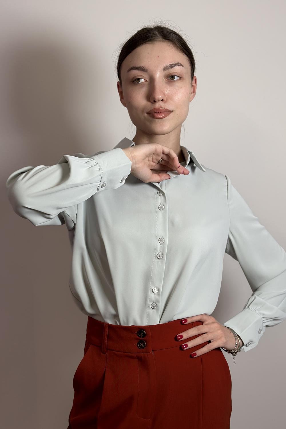 Блуза шифонова світло-сіра 6403 AZURI