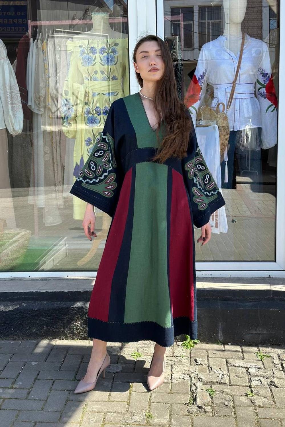 Вишита синьо-зелена сукня ГЕЛЕНА авторської роботи EMBROIDERED GEM