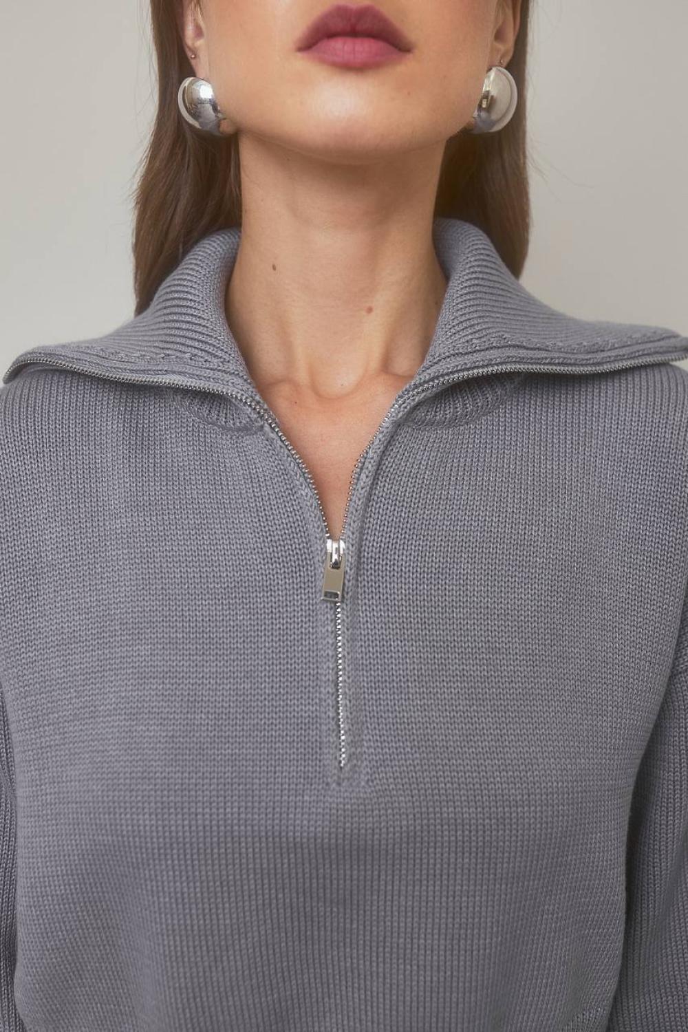 Crop grey sweater