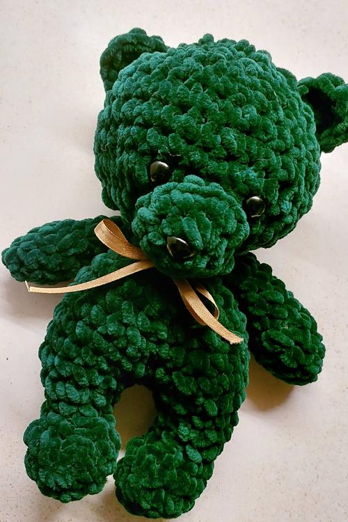 Іграшка подарунок Ведмедик зелений/ Hand made by Polovchenko N.