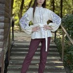 Вишиванка жіноча лляна Лаванда EMBROIDERED GEM