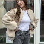 Бомбер із штучного хутра бежевий Бамір STIMMA