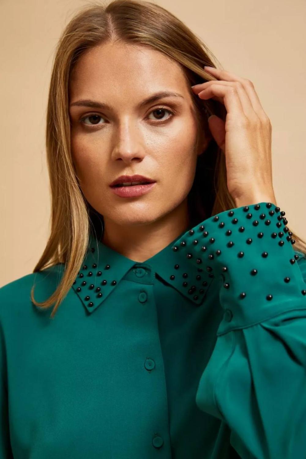 Green blouse