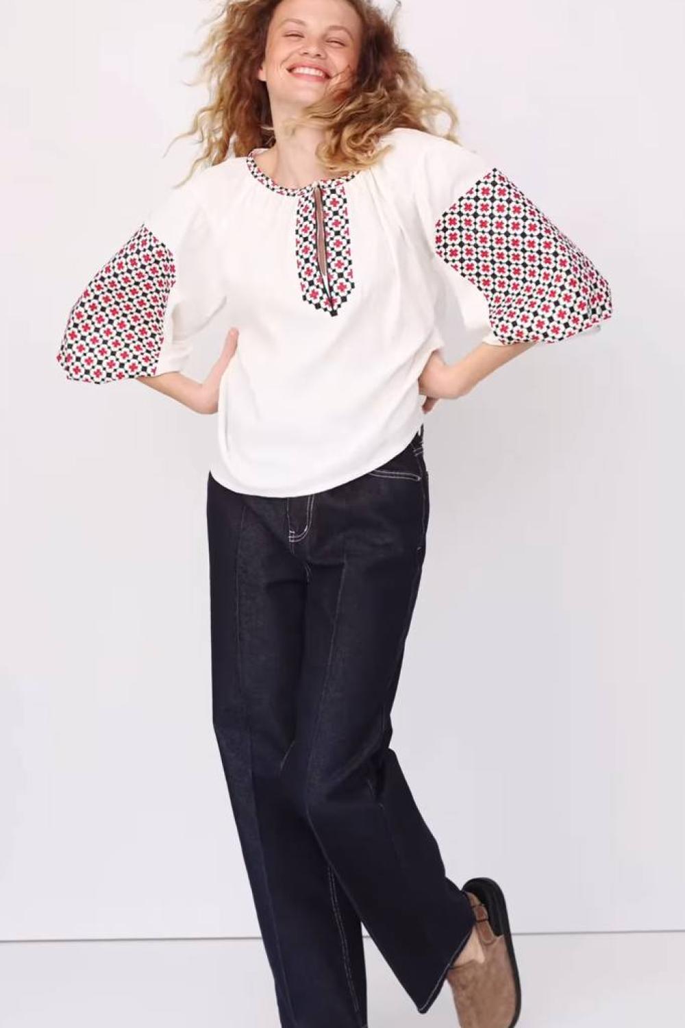 Bandera MEREZHKA women's embroidered jacket