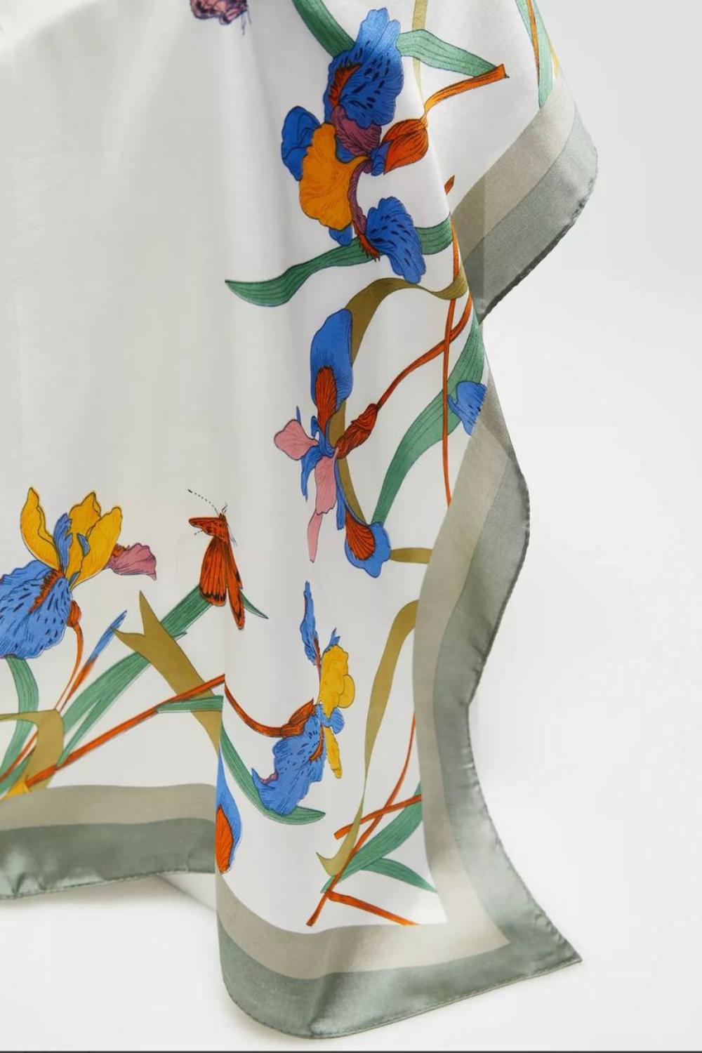 A olive silk scarf with print MOODO