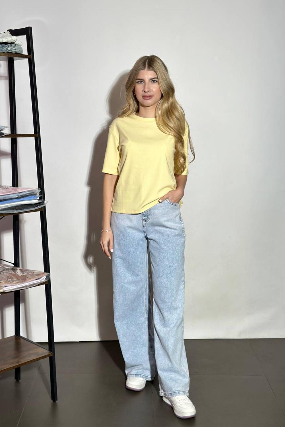 Blue straight jeans