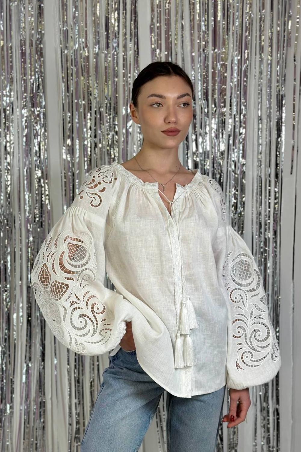 Вишиванка жіноча Рішельє: традиція в сучасному вигляді Embroidered Jem