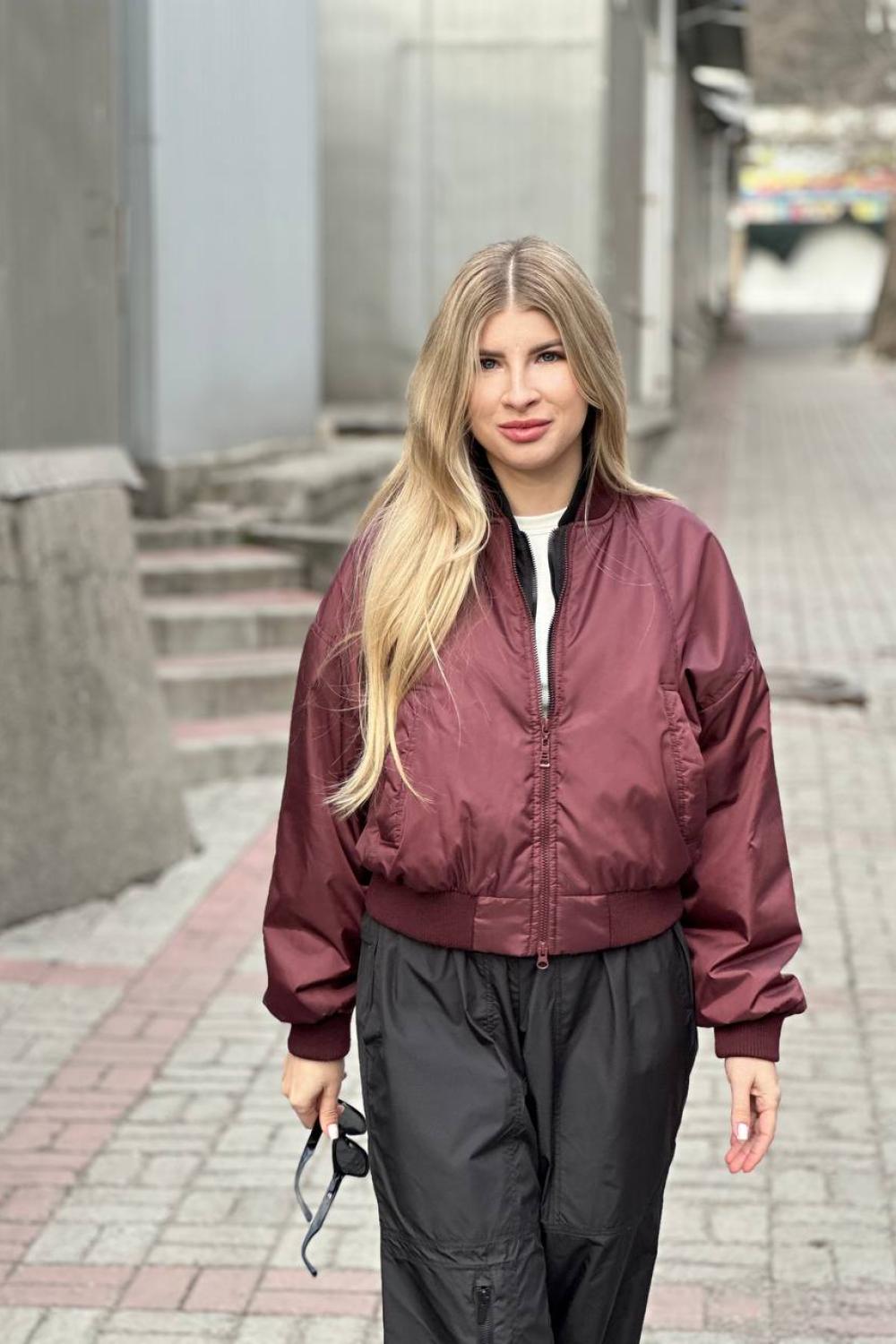 Cherry bomber