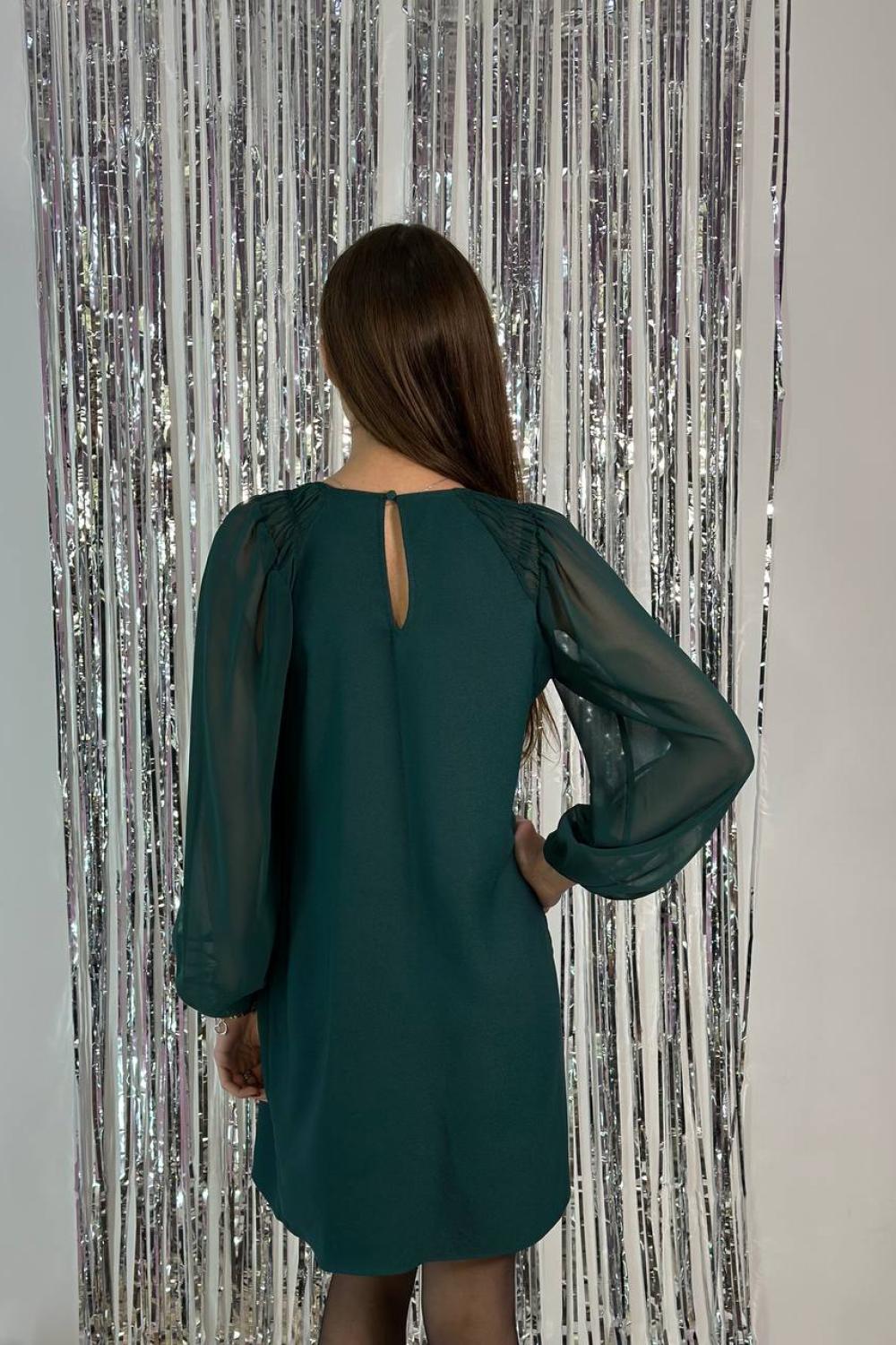 Mini length emerald cocktail dress. France