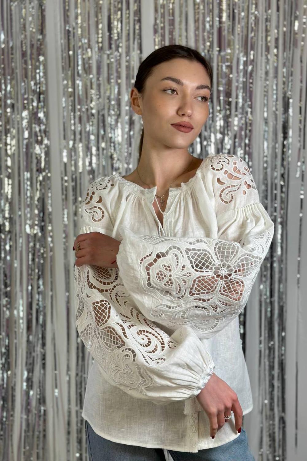 Вишиванка жіноча Рішельє: традиція в сучасному вигляді Embroidered Jem