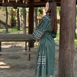 Сукня-вишиванка зелена лляна авторської роботи EMBROIDERED GEM