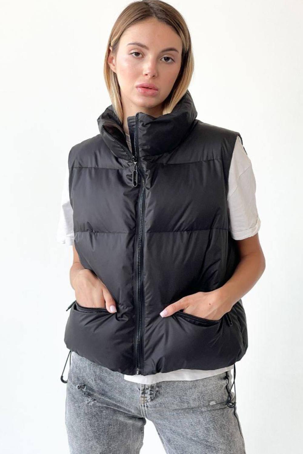 Short black vest