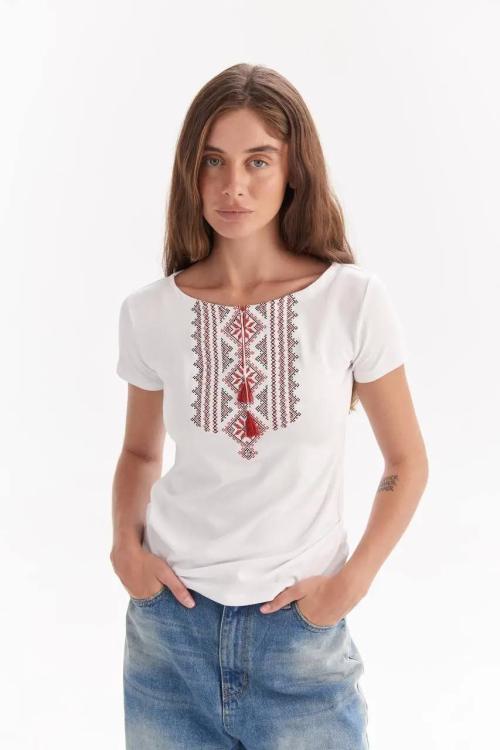 Women's white embroidered T-shirt with red “Hutsulka” pattern