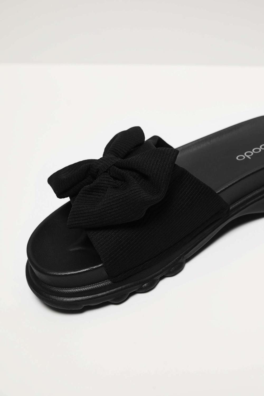 Slippers black with a bow L-BU-4000 Moodo