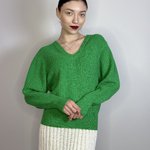 Джемпер з V-образним вирізом зелений Marina V FW22-058