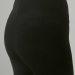 Insulated ribbed leggings with an elasticized waistband