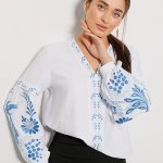 Women's embroidered shirt with flowers and peacocks by-ESQ