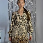 Scented dress in honey-colored flower pattern 20AH513. France. Yuka Paris