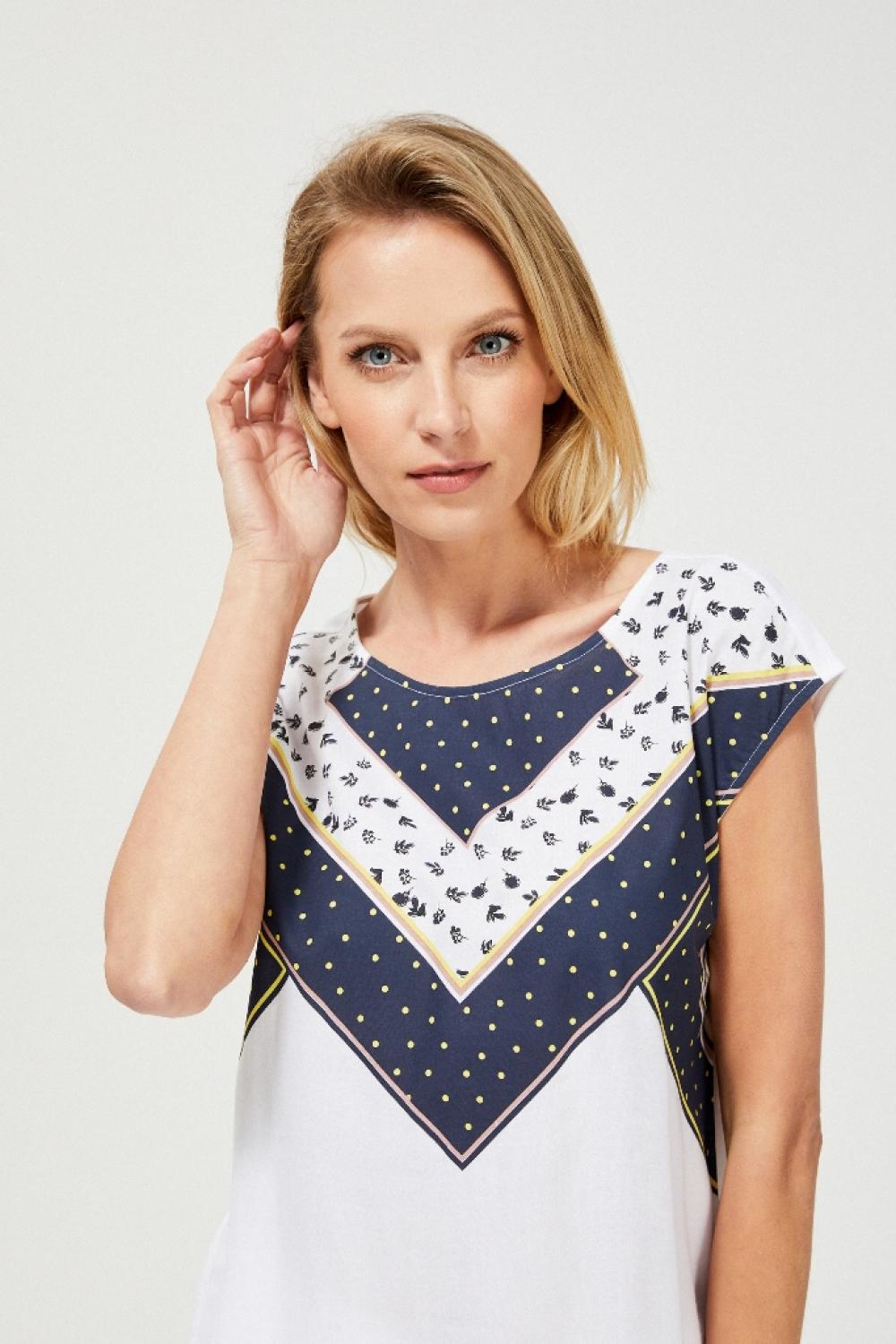 T-shirt white with blue inserts Moodo L-TS-3261
