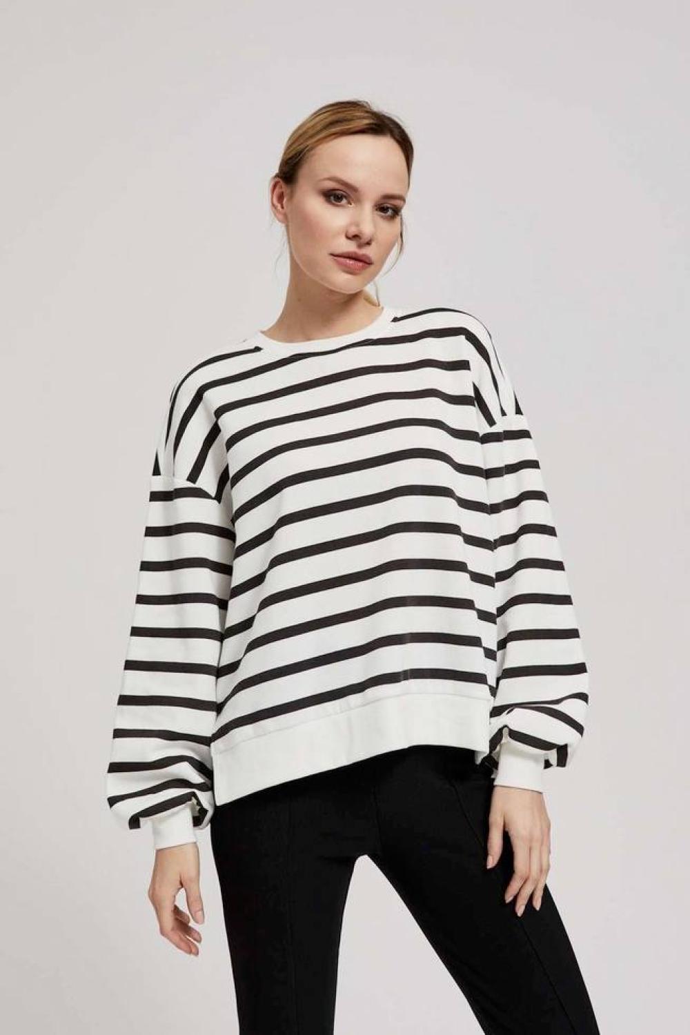 White jacket with black stripes on a biker MOODO