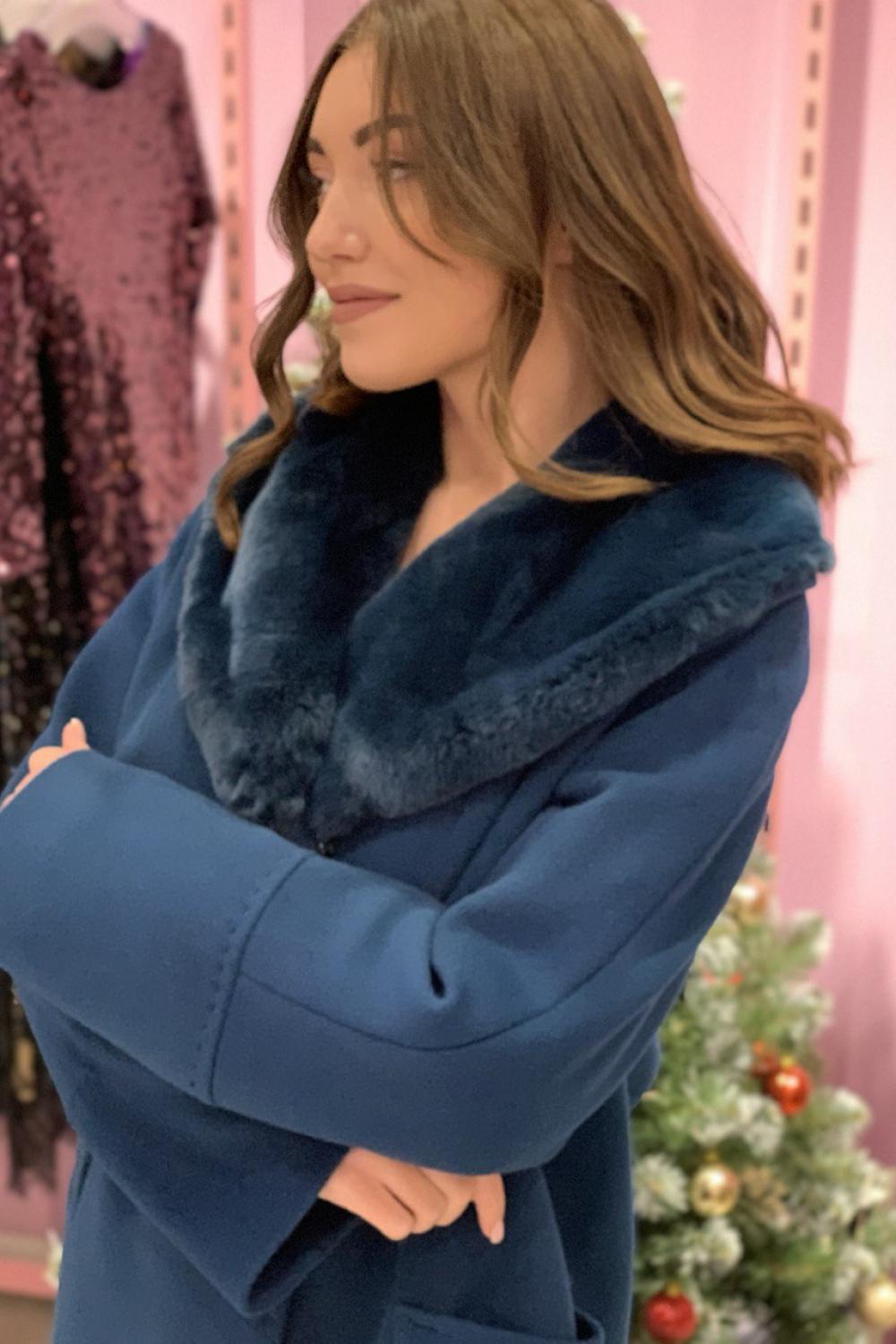 Пальто жіноче зимове вовняне смарагдове Mirella moda з натуральним хутром РЕКС