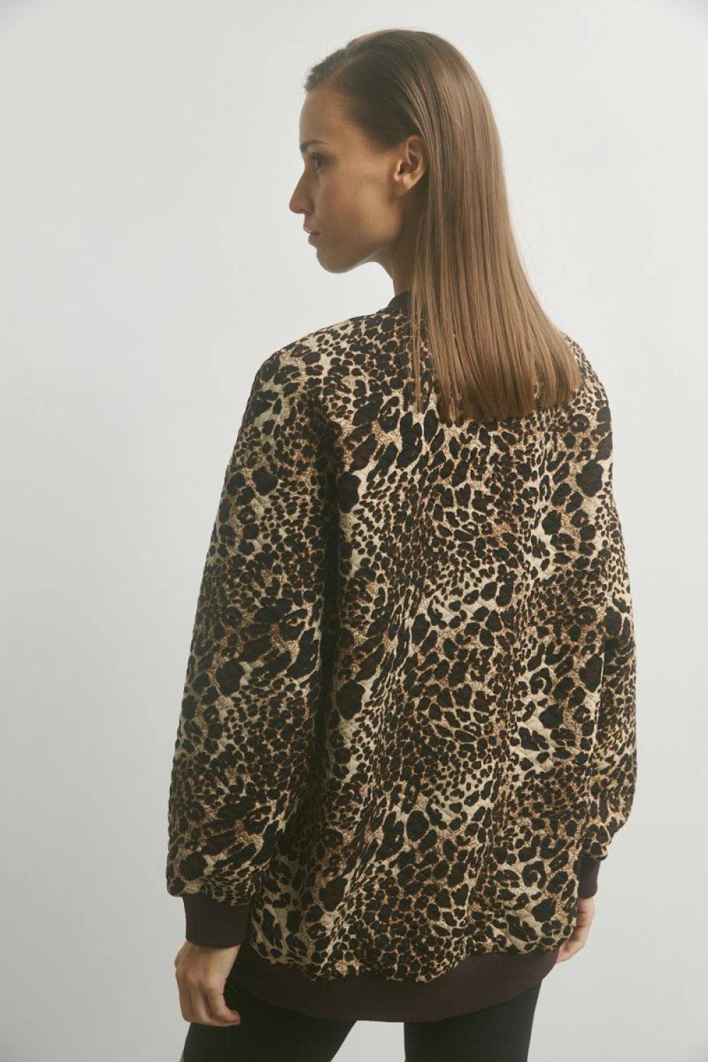 Leopard print sweatshirt