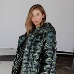 Short winter jacket dark green