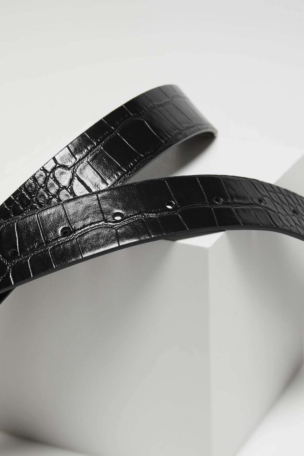 Black belt with decorated buckle Z-PA-4202 MOODO