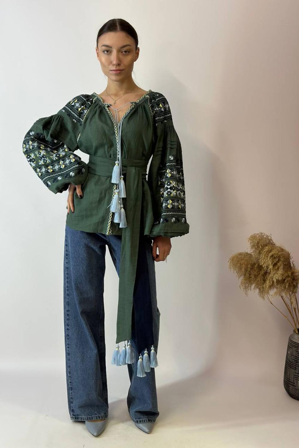 EMBROIDERED GEM women's embroidered linen emerald