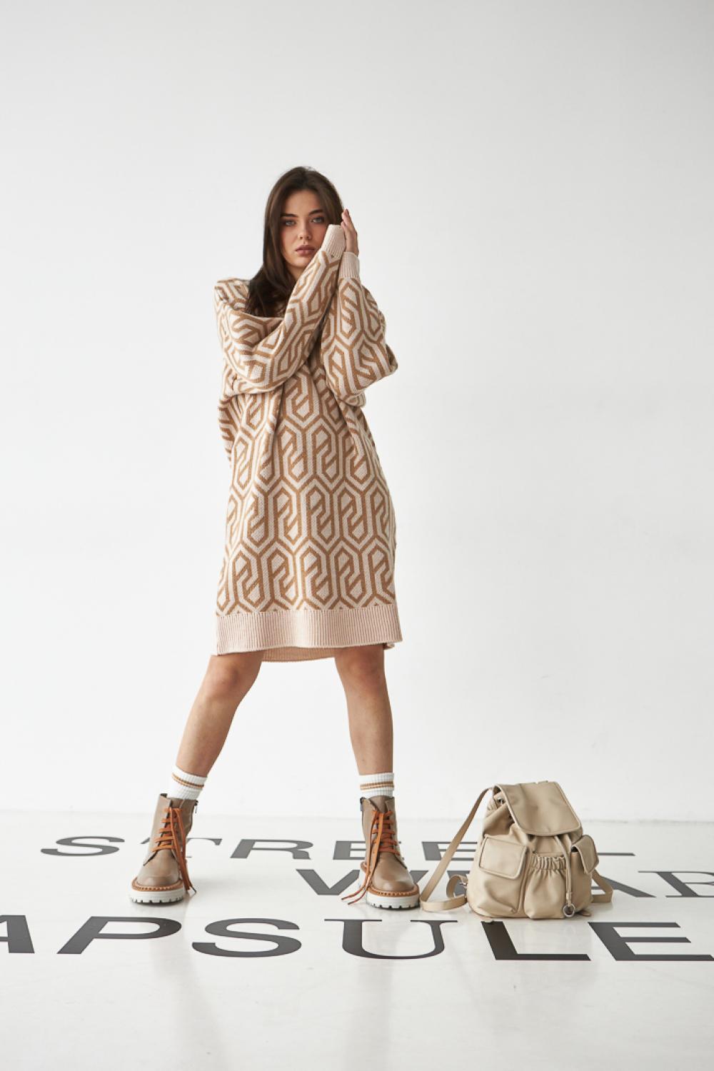 Dress made of warm woolen fabric Rudes Stimma