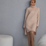Tunic dress made of wool