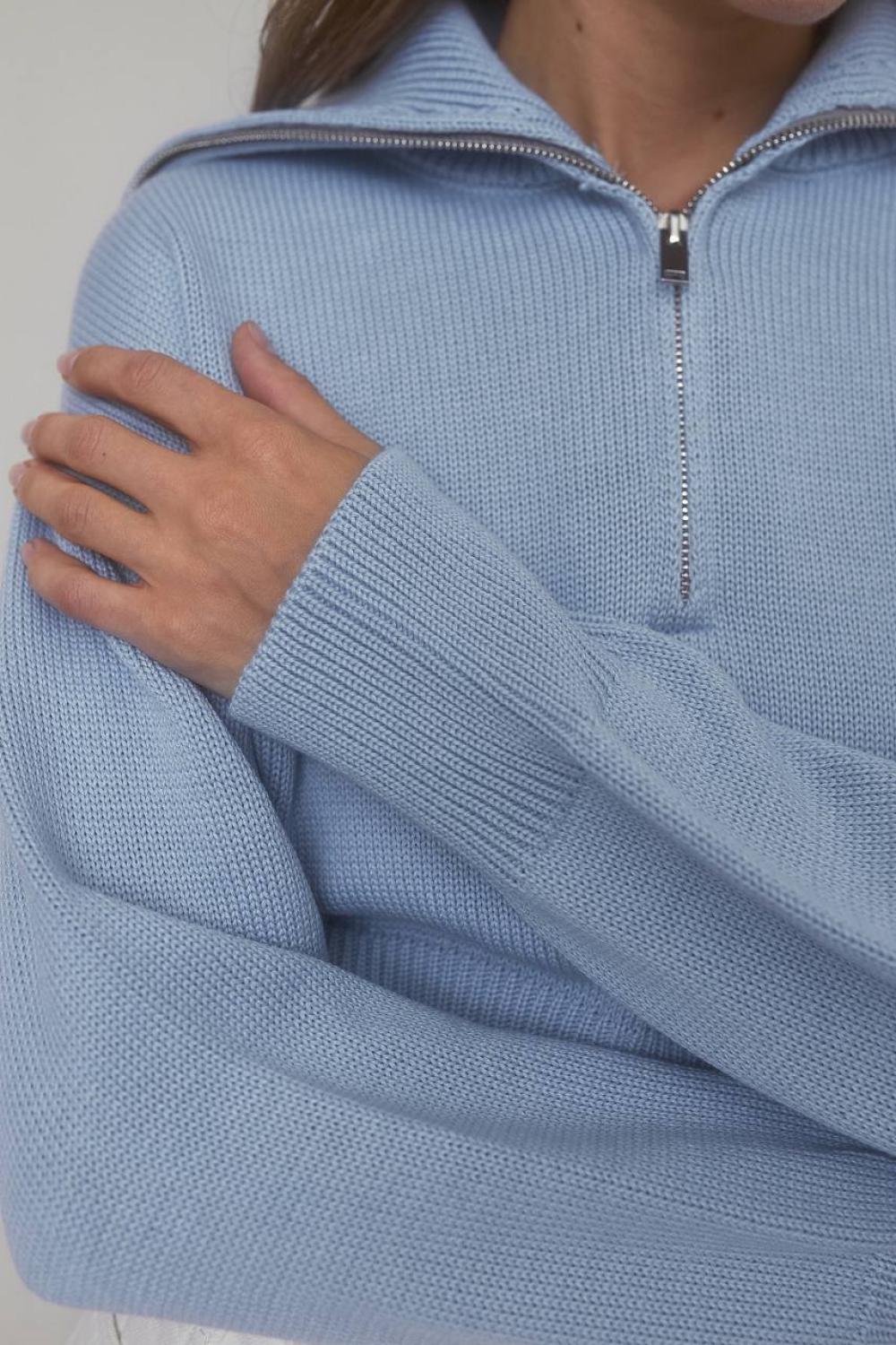 Crop blue sweater