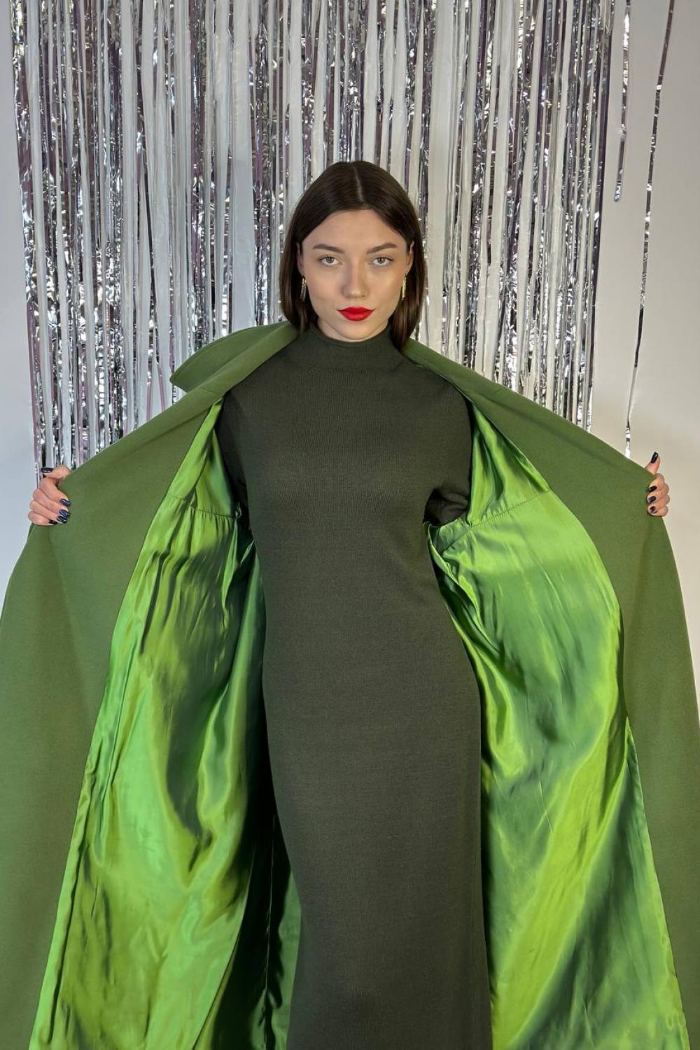 Women's demi-season green coat with a fold-down collar 274C FINE LINE