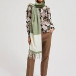 A olive scarf