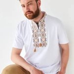 Чоловіча вишита футболка біло-коричнева