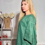 Вишиванка жіноча зелена дизайнерська