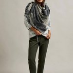 A grey scarf