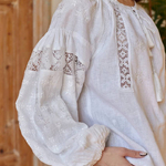 Вишиванка жіноча лляна біла по білому Урочиста EMBROIDERED GEM