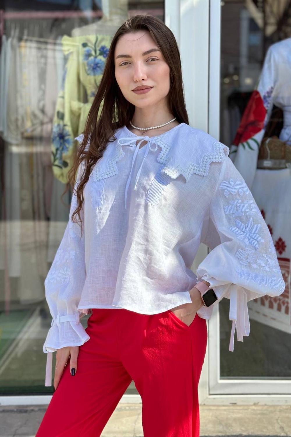 Women's embroidered blouse Memories EMBROIDERED GEM