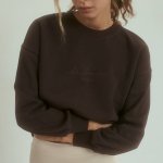 Sweatshirt with embroidery