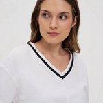 White T-shirt